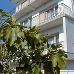 With Parking Space - 23997 Crikvenica